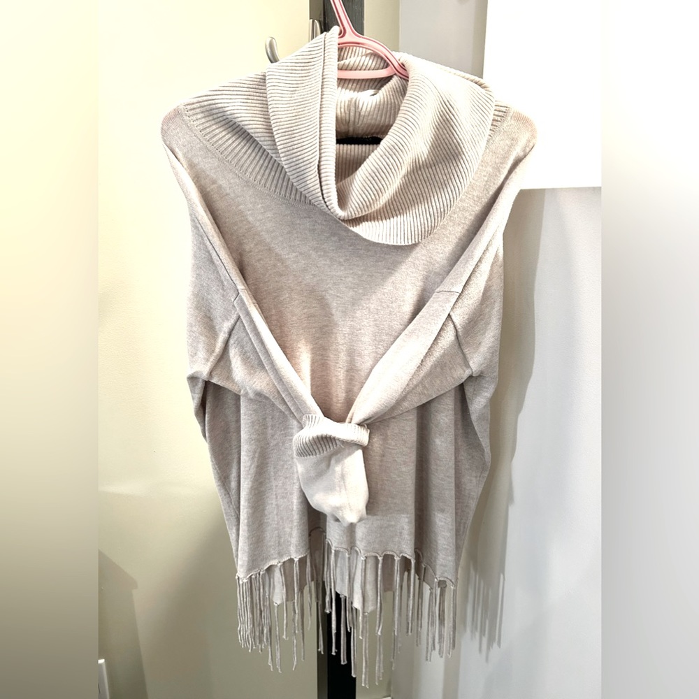 Soft tassel sweater